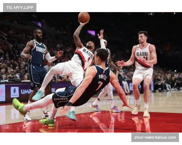 开拓者主场七分击败独行侠 利拉德缺席西蒙斯扛起进攻